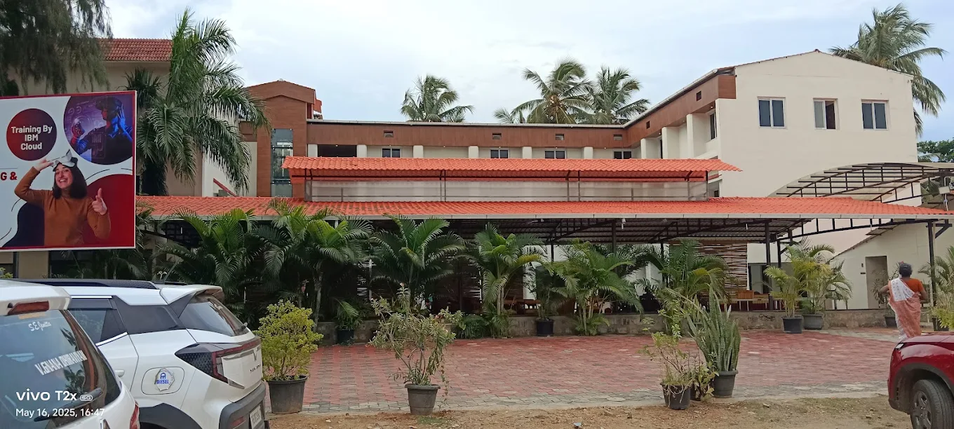 Riviera Hotel